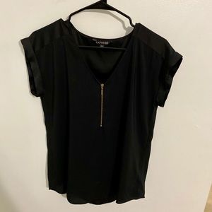 Short sleeve zippered blouse